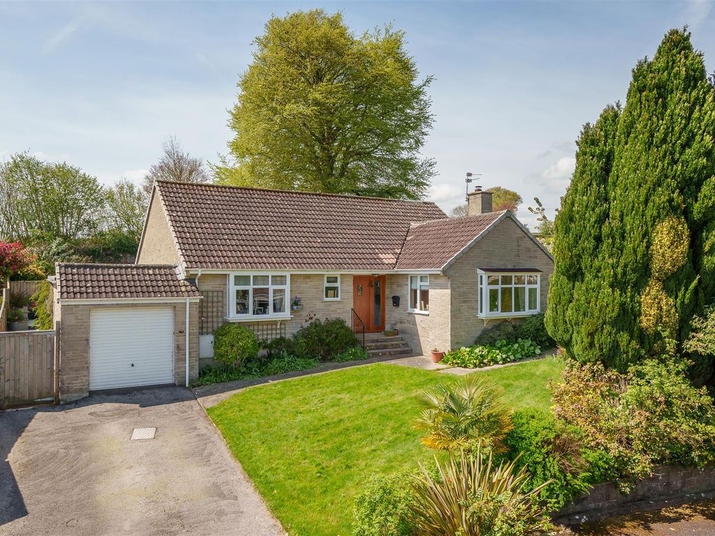 3 bed detached bungalow for sale in Rectory Gardens, Combe St. Nicholas