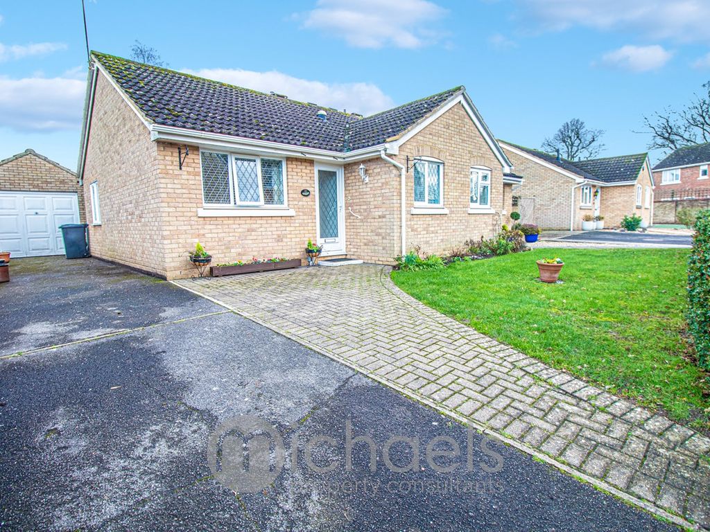 2 bed bungalow for sale in Ellen Way, Great Notley, Braintree CM77 Zoopla