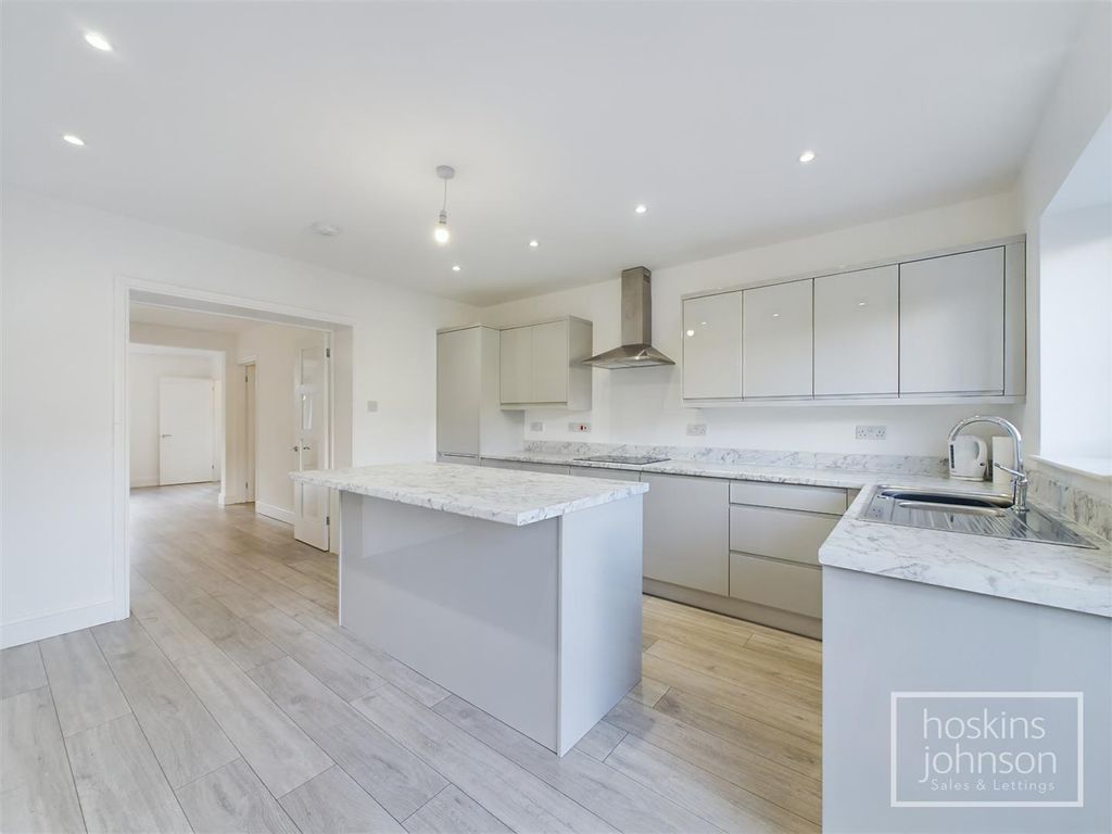 3 bed terraced house for sale in Church Street, Ynysybwl, Pontypridd