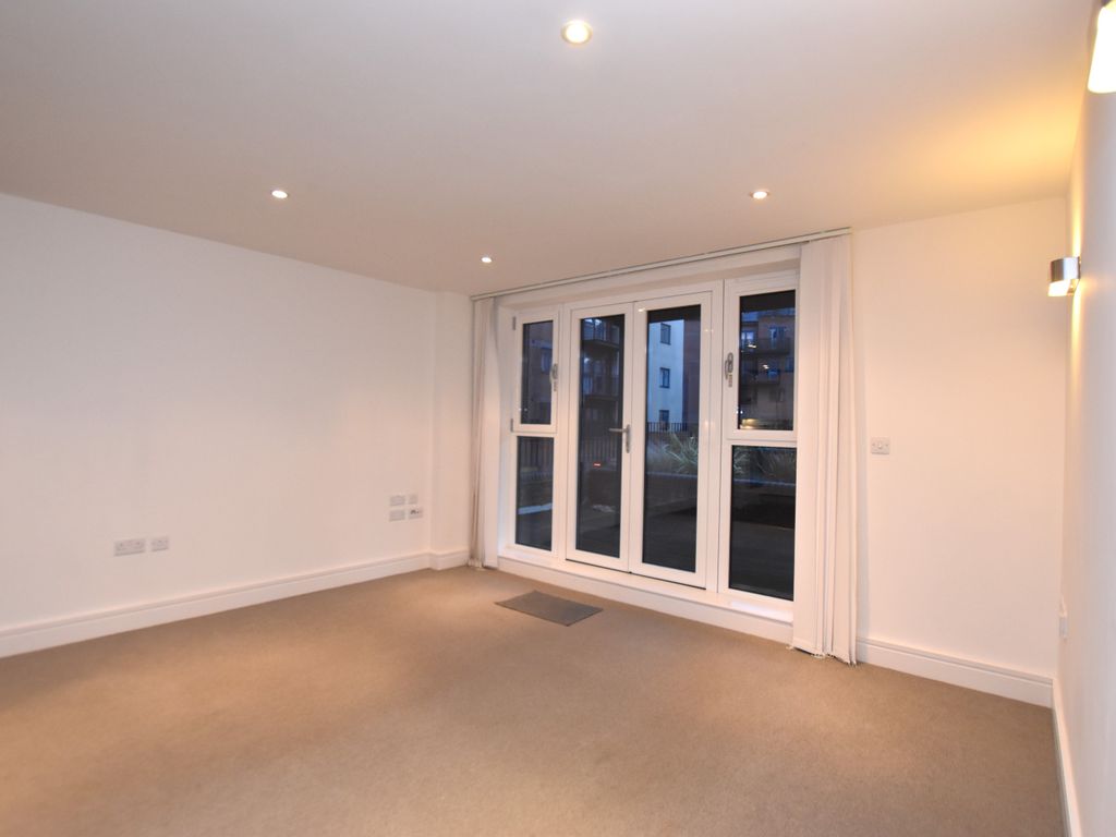 2 bed flat to rent in Tanners Wharf, Stortford CM23, £1,395 pcm