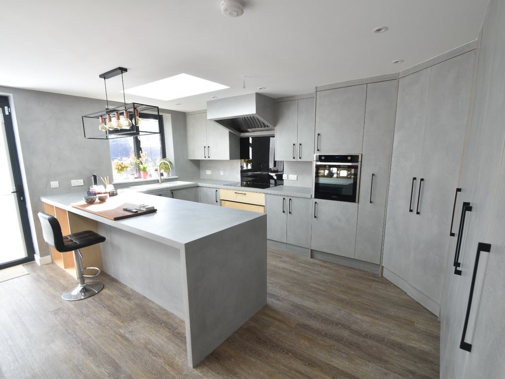 Rookery Drive Luton LU2  