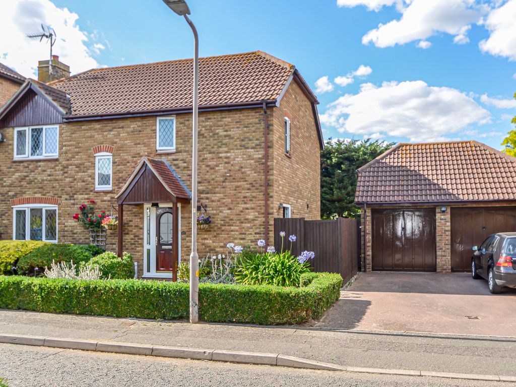 4 bed detached house for sale in Sedgemoor, Shoeburyness, Essex SS3