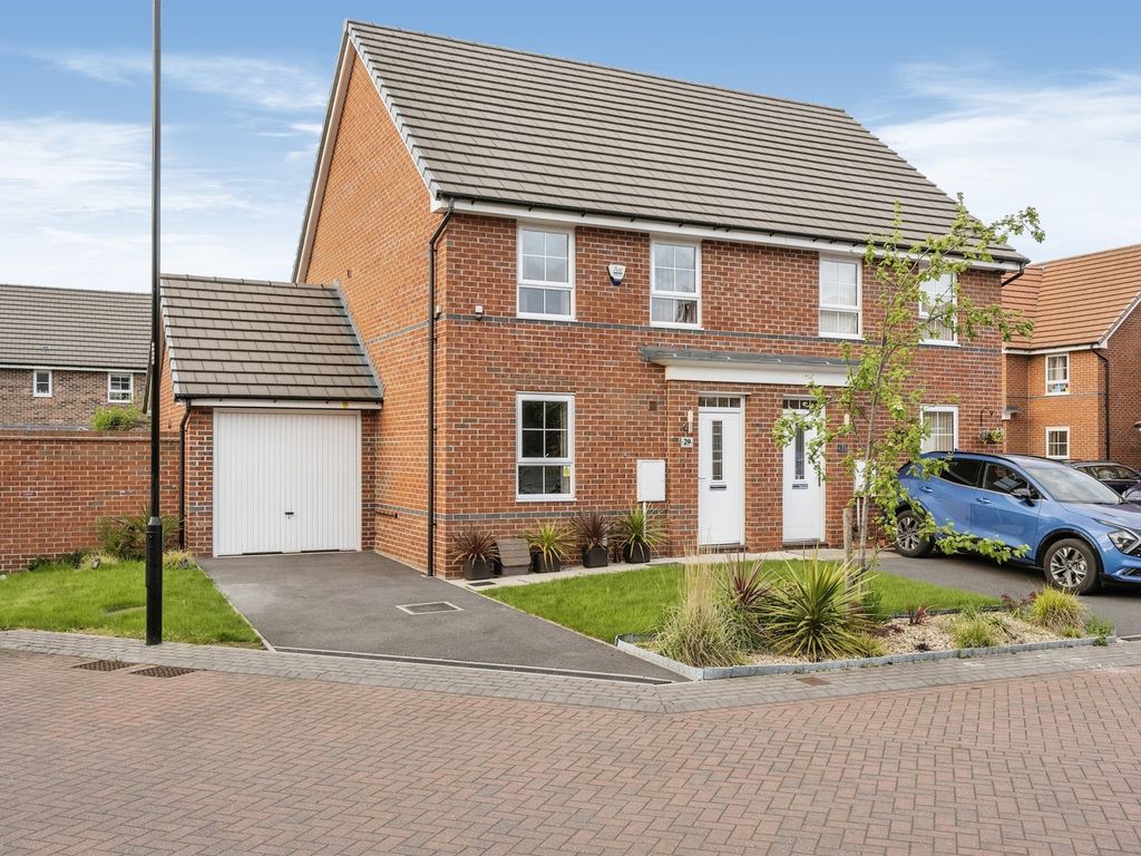 3 bed semidetached house for sale in Town End Drive, Belle Vue
