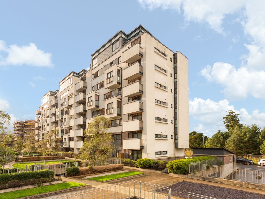 2 bed flat for sale in Colonsay View, Edinburgh EH5, £155,000 Zoopla