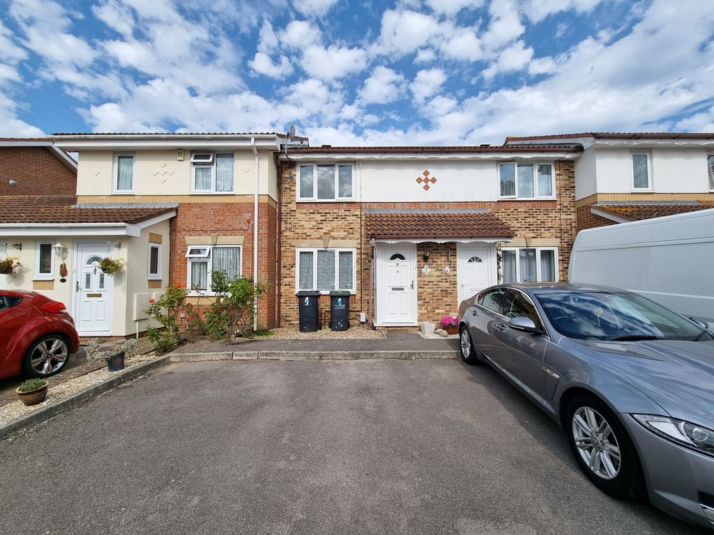 2 bed property to rent in Fairlead Drive, Gosport PO13 Zoopla