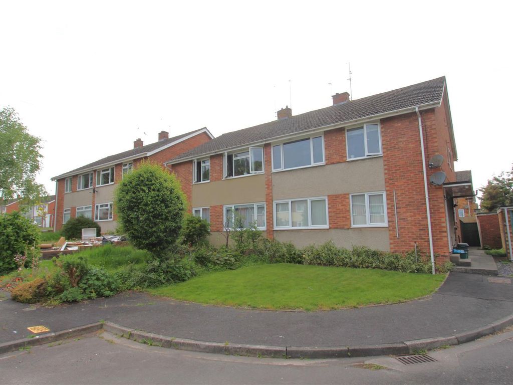 2 bed flat for sale in Rubens Close, Keynsham, Bristol BS31 Zoopla
