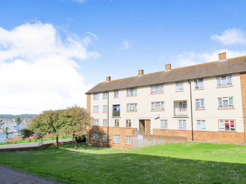 2 bed flat for sale in Chapelhay Heights, Weymouth, Dorset DT4, £130,000 Zoopla