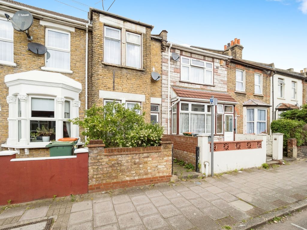 1 bed terraced house for sale in Derby Road, Forest Gate, London E7, £