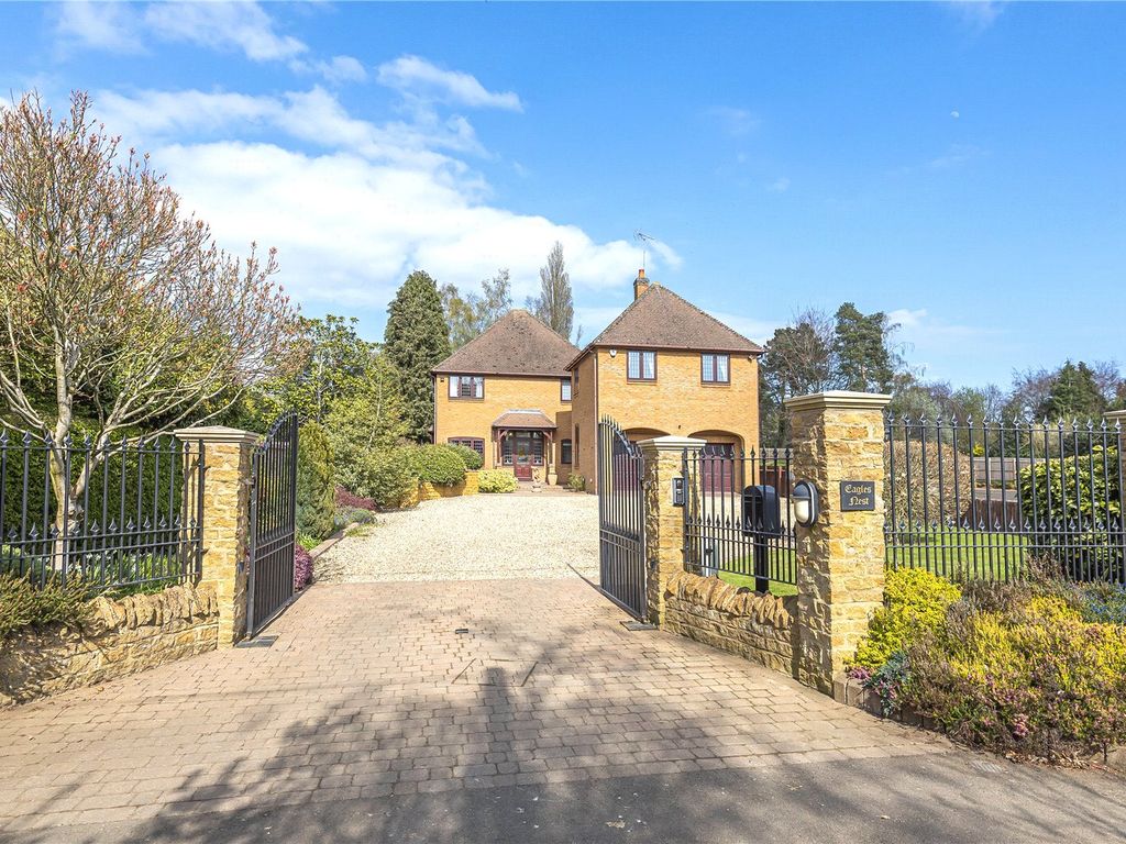 5 bed detached house for sale in Golf Lane, Church Brampton, Northamptonshire NN6 Zoopla