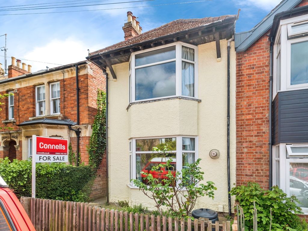 3 bed semidetached house for sale in Bartlemas Road, Oxford OX4, £