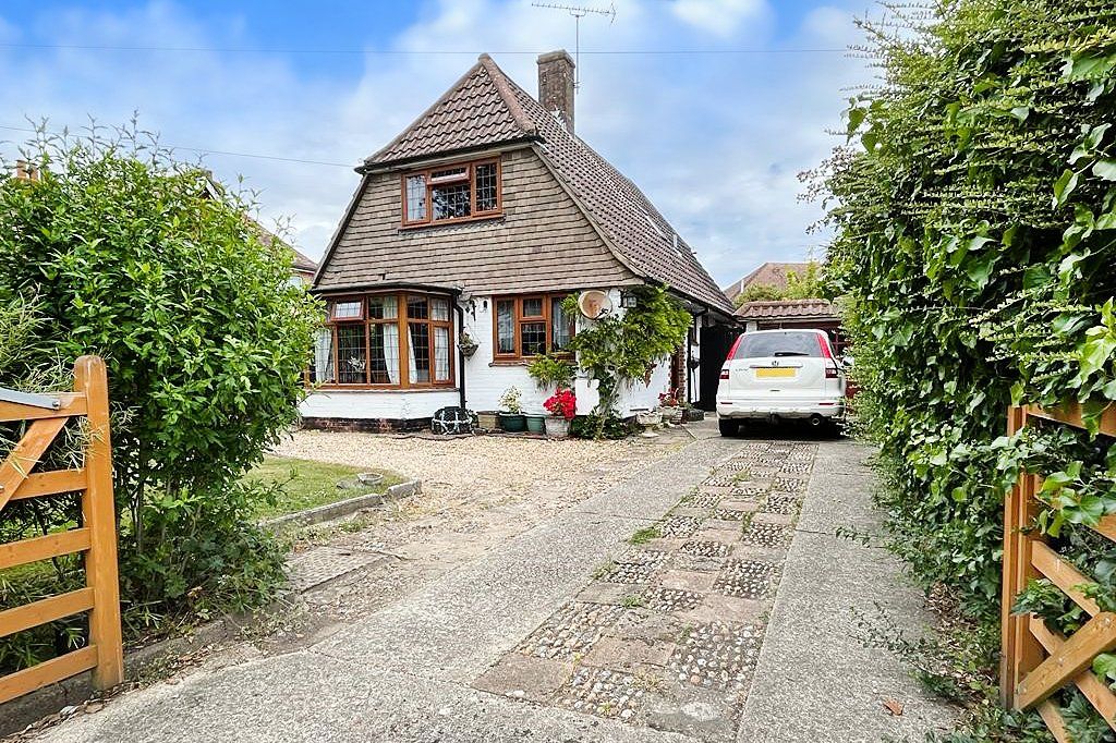 2 bed detached house for sale in Willowhayne Avenue, East Preston, West Sussex BN16 Zoopla