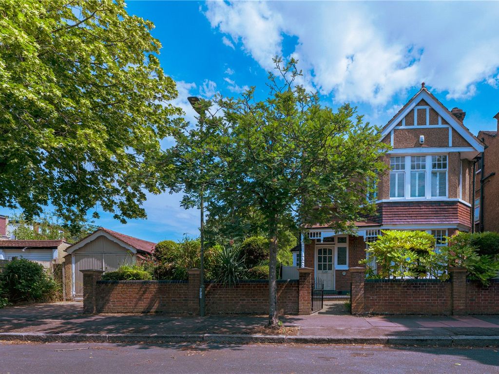 4 bed detached house for sale in Forster Road, Beckenham BR3, £
