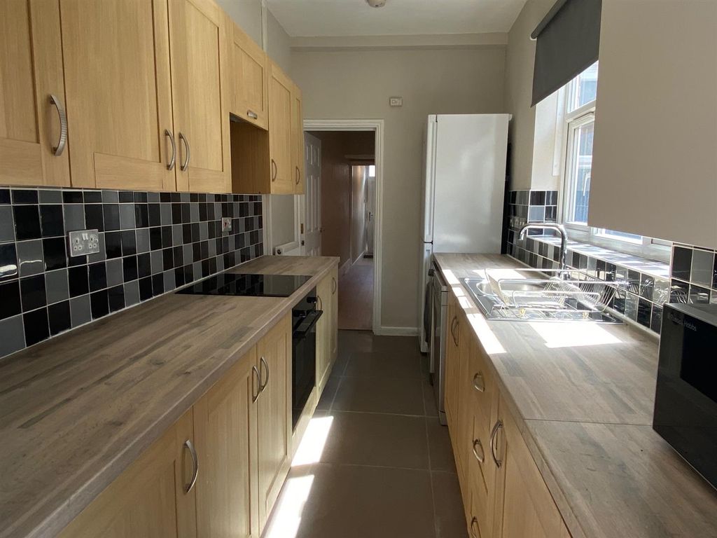 4 bed terraced house for sale in Grafton Street, Stoke, Coventry CV1