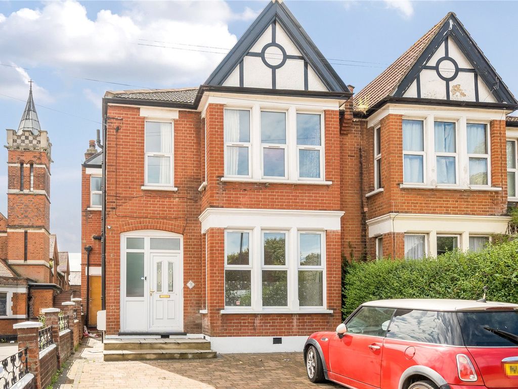 4 bed semidetached house for sale in Bourne Hill, Palmers Green