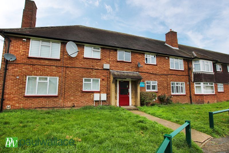 2 bed flat for sale in The Green, Cheshunt, Waltham Cross EN8 Zoopla