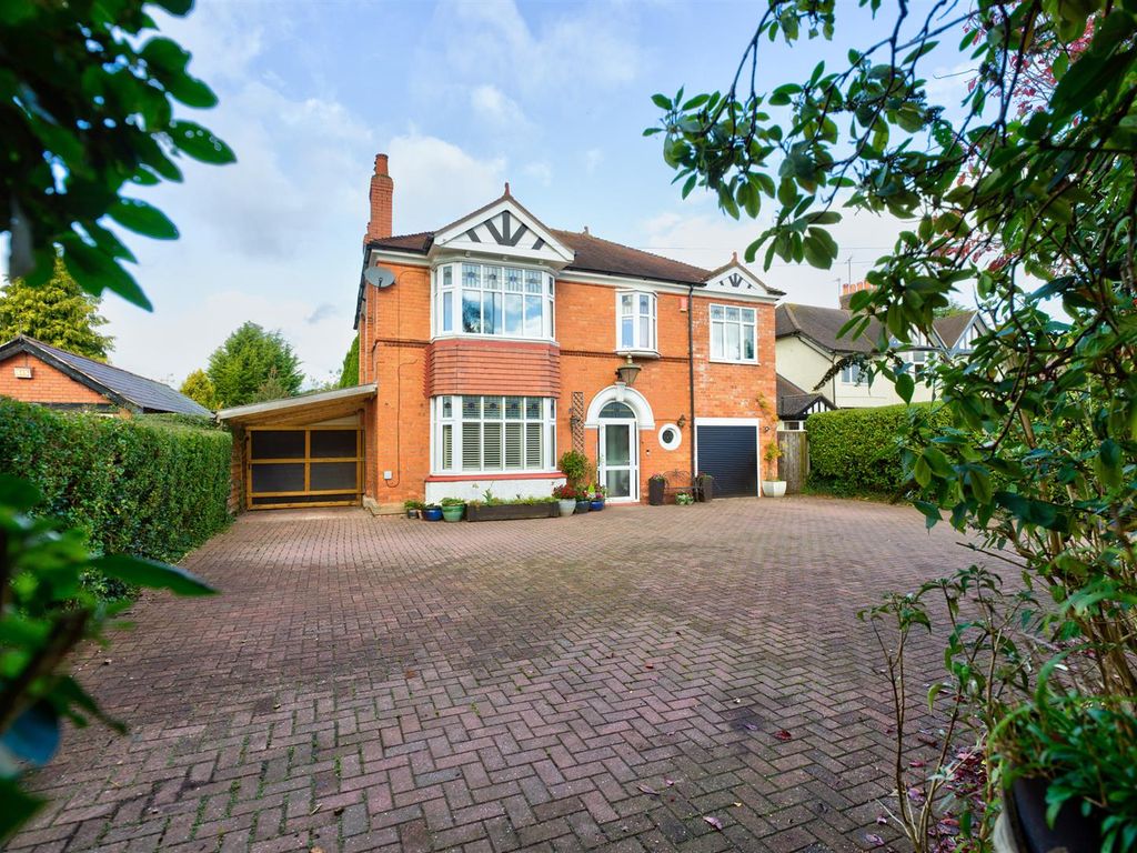 5 bed detached house for sale in Crewe Road, Wistaston, Cheshire CW2, £