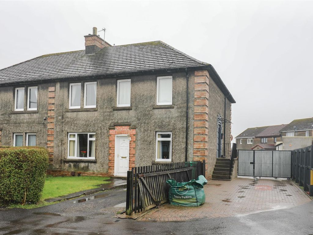 2 bed flat for sale in Blamey Crescent, Cowdenbeath KY4, £71,995 Zoopla