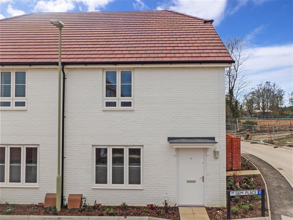 3 bed semidetached house for sale in Gem Place, Eastergate, West