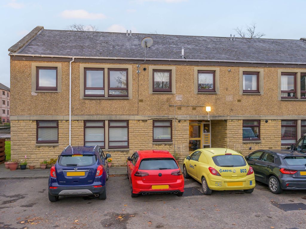 1 bed flat for sale in Kerse Road, Grangemouth FK3, £80,000 Zoopla