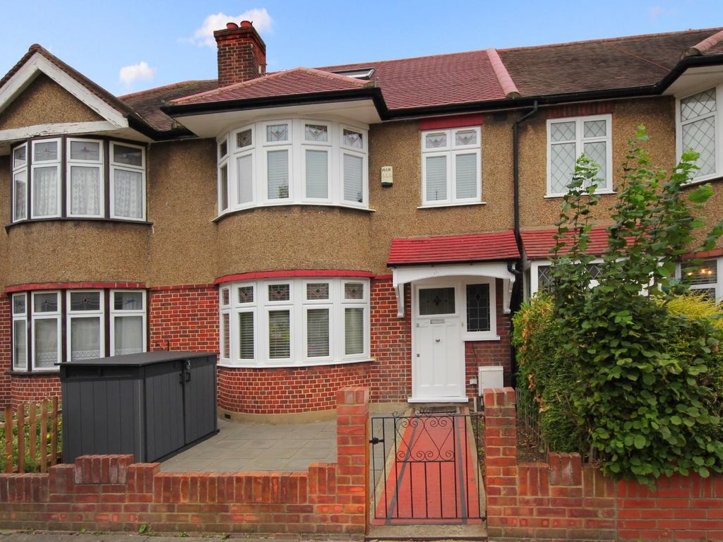 4 bed property for sale in Burnham Way, London W13, £900,000 Zoopla