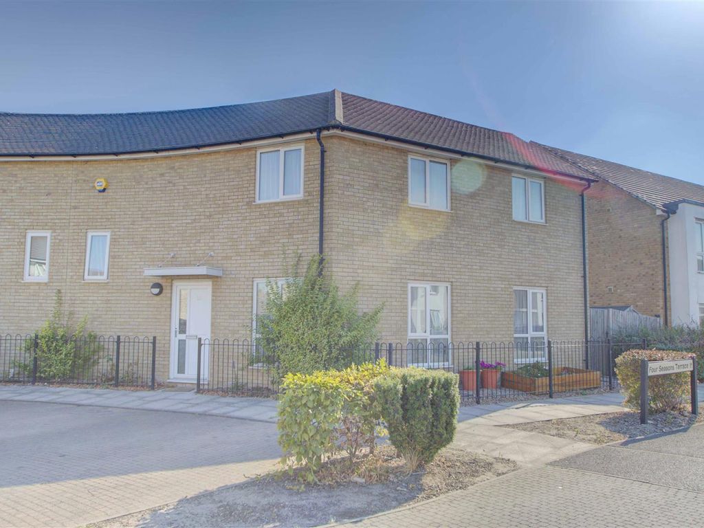 3 bed semidetached house for sale in Evergreen Drive, West Drayton UB7