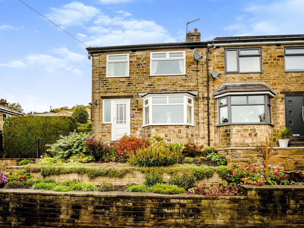 3 bed semidetached house for sale in Edwards Road, Halifax HX2 Zoopla