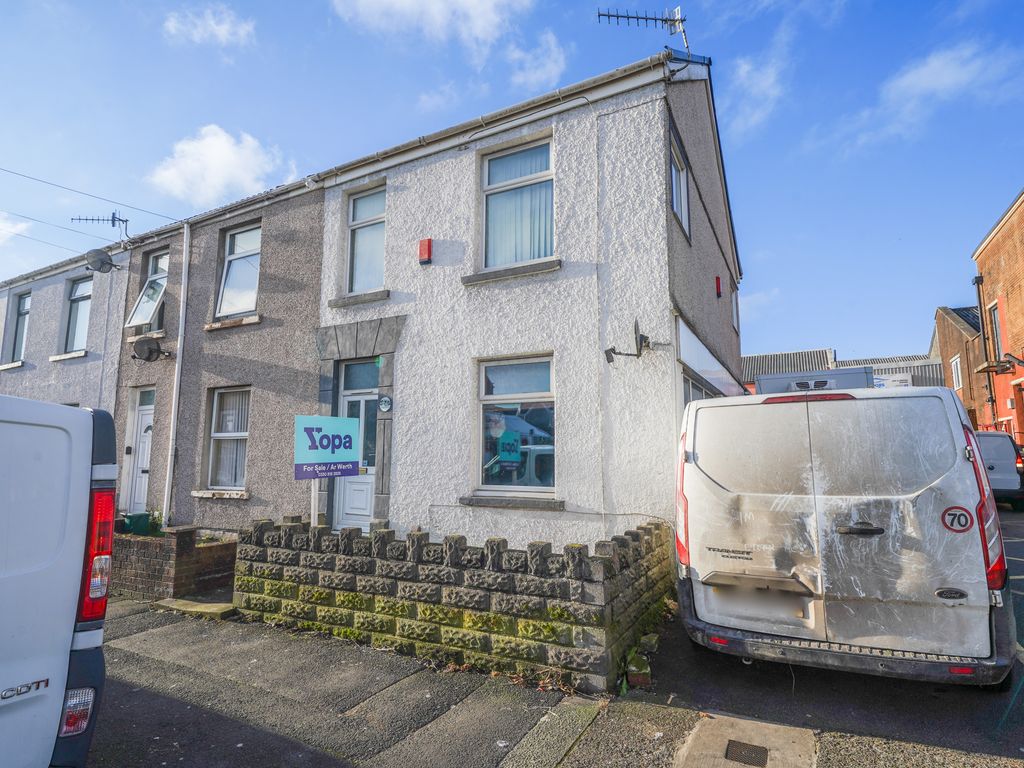 3 bed end terrace house for sale in Eaton Road, Brynhyfryd, Swansea SA5