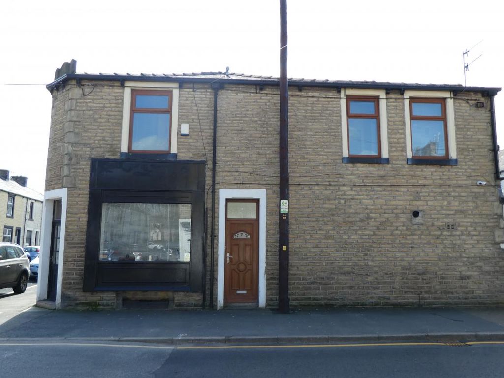 4 bed end terrace house for sale in Lyndhurst Road, Burnley BB10 Zoopla