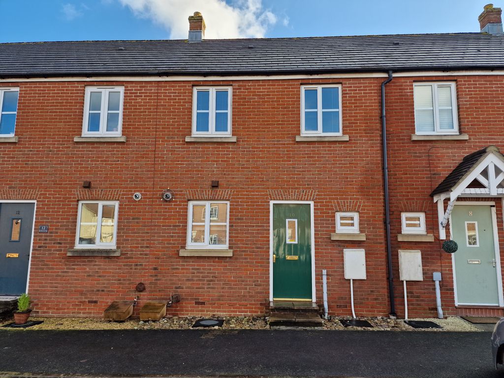 2 bed terraced house to rent in Cerne Avenue, Gillingham SP8 Zoopla