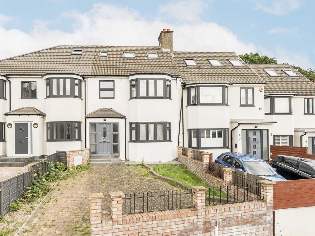 4 bed property for sale in Covington Way, London SW16, £775,000 Zoopla