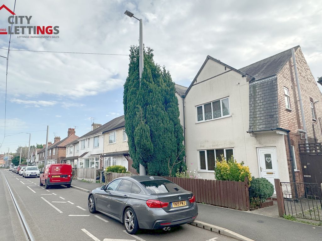 1 bed flat to rent in Fletcher Road, Beeston, Nottingham NG9, £750 pcm
