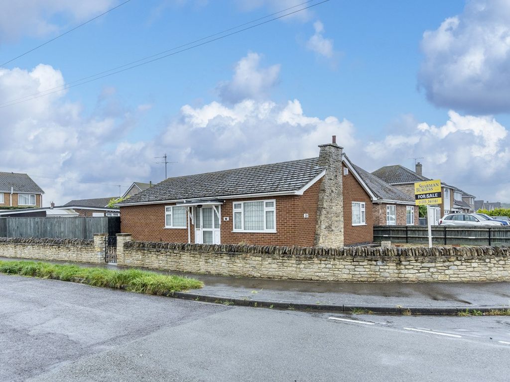 3 bed detached bungalow for sale in Hessle Avenue, Boston PE21, £