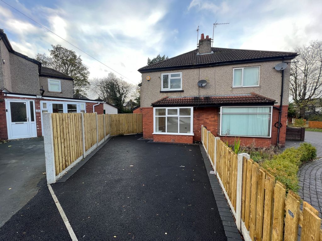 3 bed semidetached house for sale in High Park Grove, Heaton, Bradford