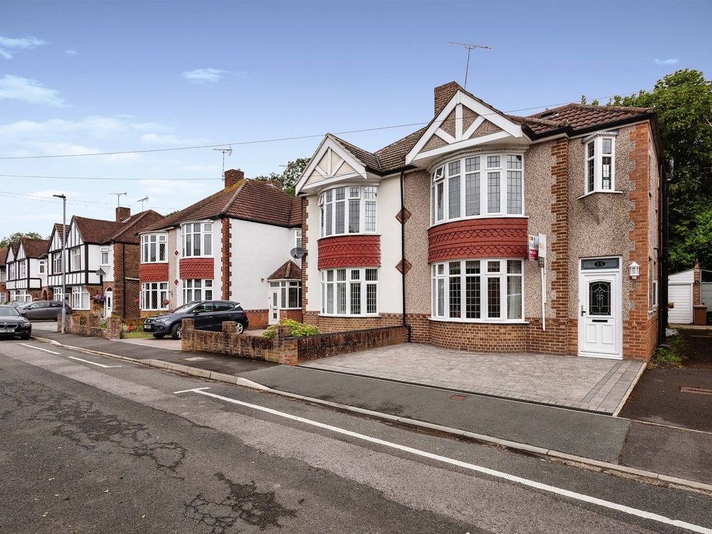 3 bed semidetached house for sale in Firgrove Crescent, Portsmouth PO3