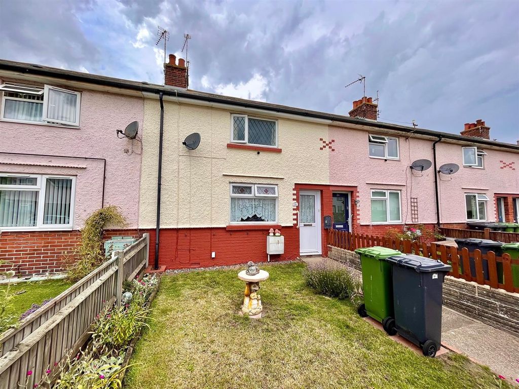 3 bed terraced house for sale in Harbord Crescent, Great Yarmouth NR30