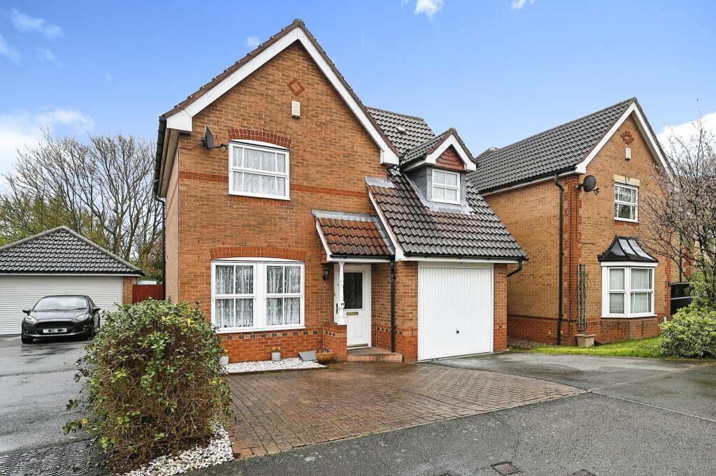 3 bed detached house for sale in Grange Farm Close, SuttonInAshfield