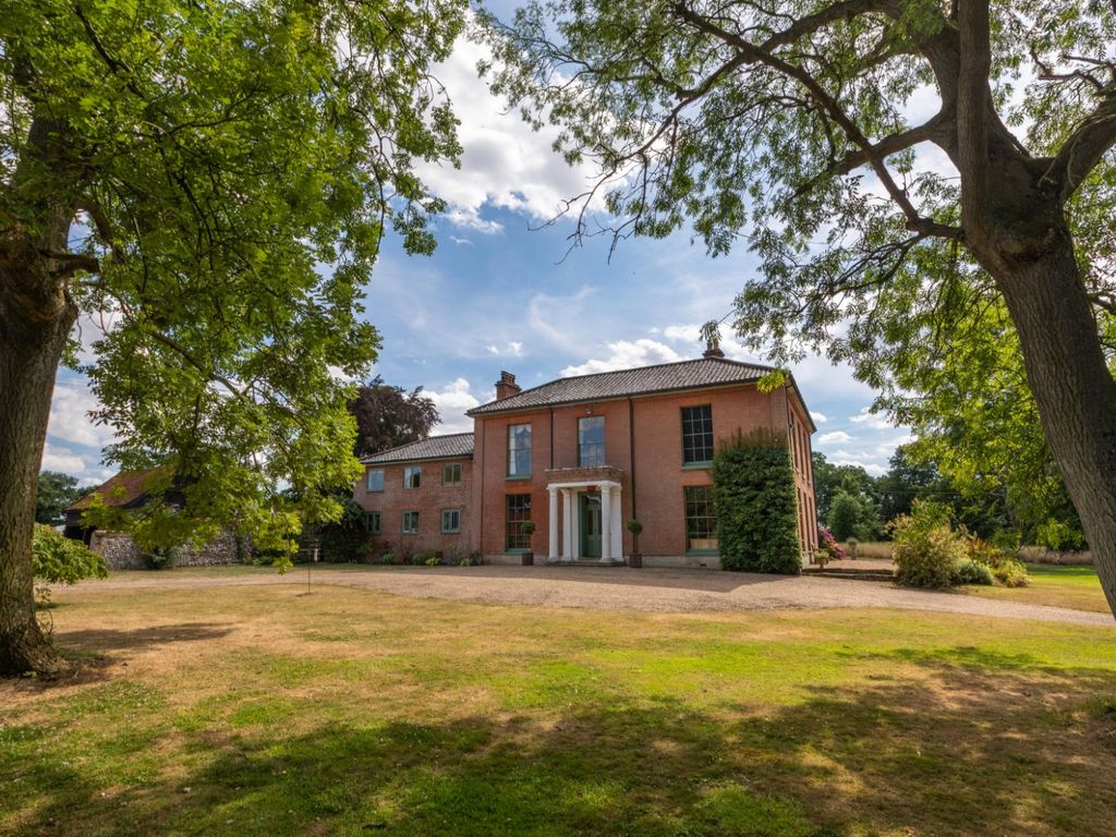 6 bed property for sale in Rocklands Road, Shropham, Attleborough