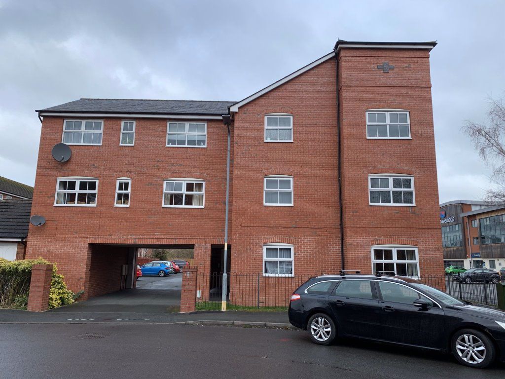 2 bed flat to rent in Kernal Road, Hereford HR4 Zoopla