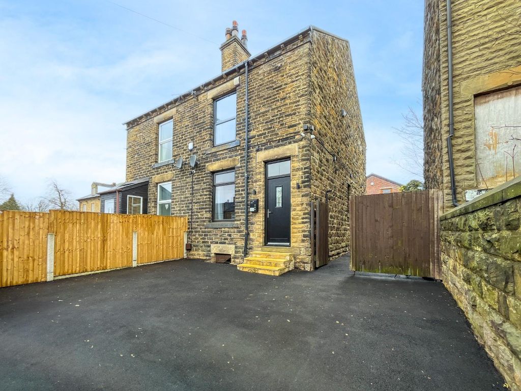 2 bed semidetached house for sale in Leeds Road, Dewsbury WF12, £
