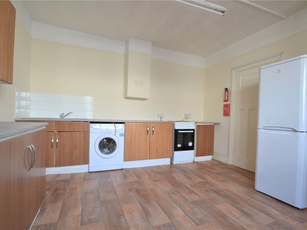 2 bed flat to rent in Downham Way, Bromley, Kent BR1 Zoopla