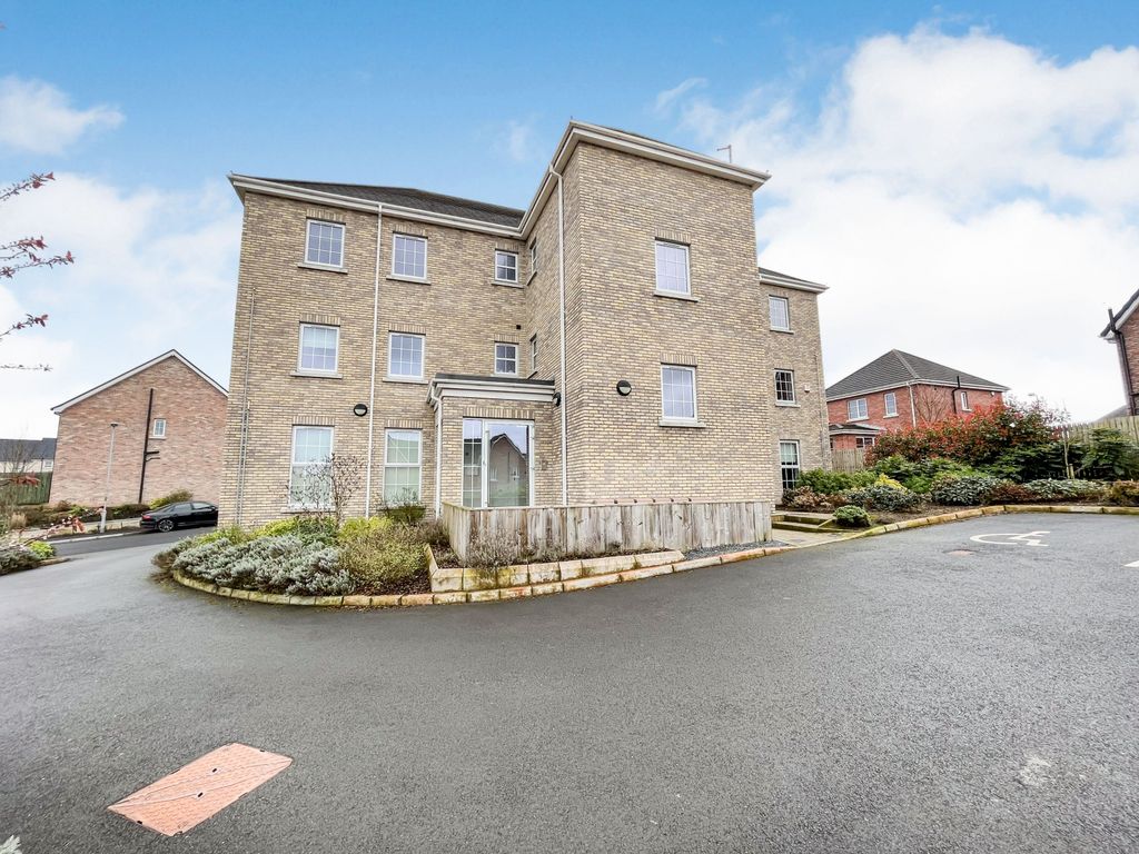2 bed flat to rent in Ayrshire Drive, Lisburn BT28 Zoopla