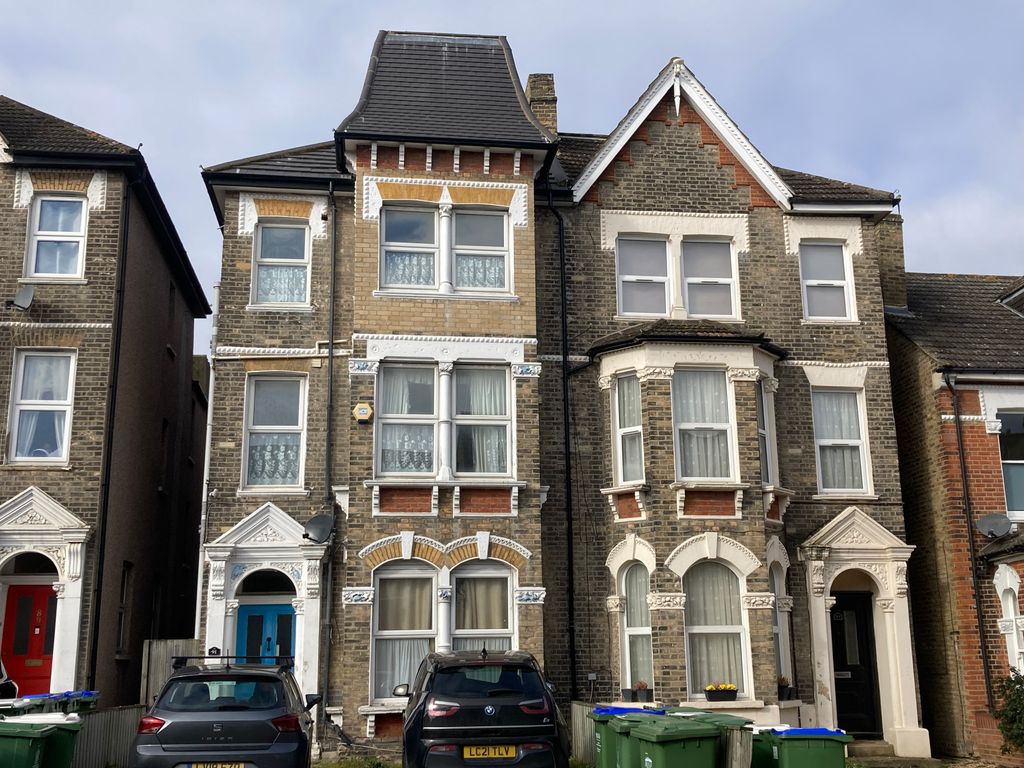 Property for sale in Hatherley Road, Sidcup DA14 Zoopla