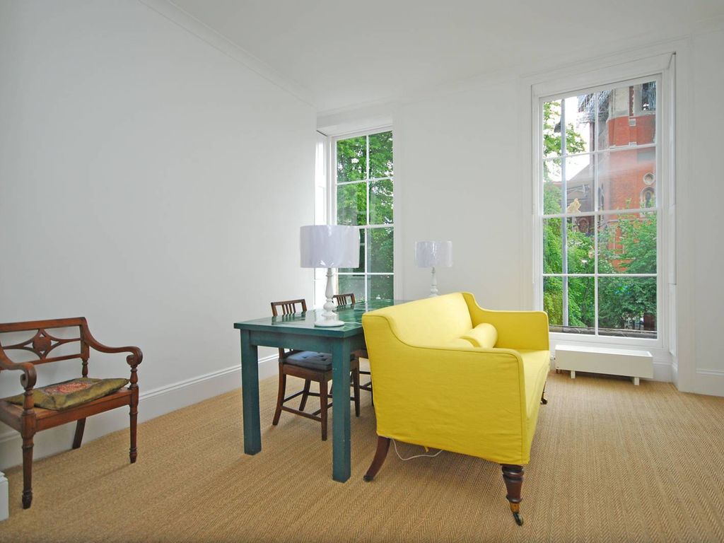 1 bed flat to rent in Upper Street, Highbury And Islington, London N1