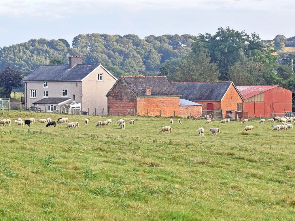 6 bed detached house for sale in Newtown, Powys SY16, £700,000 Zoopla
