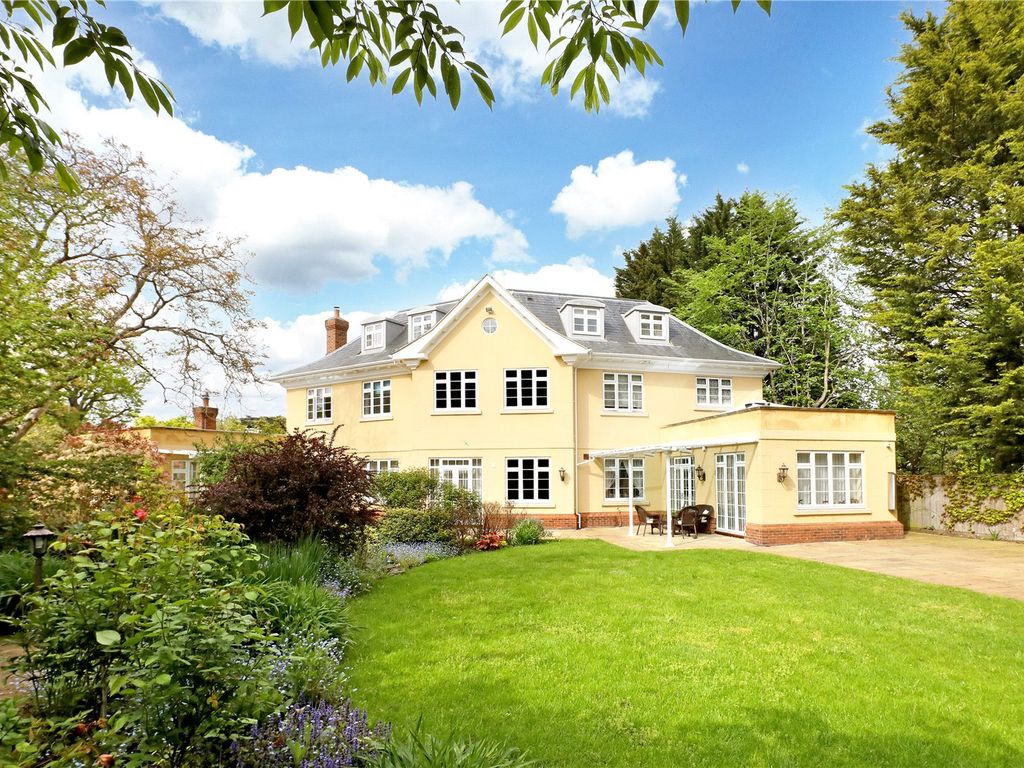 7 bed detached house for sale in Broomfield Park, Ascot SL5, £2,875,000
