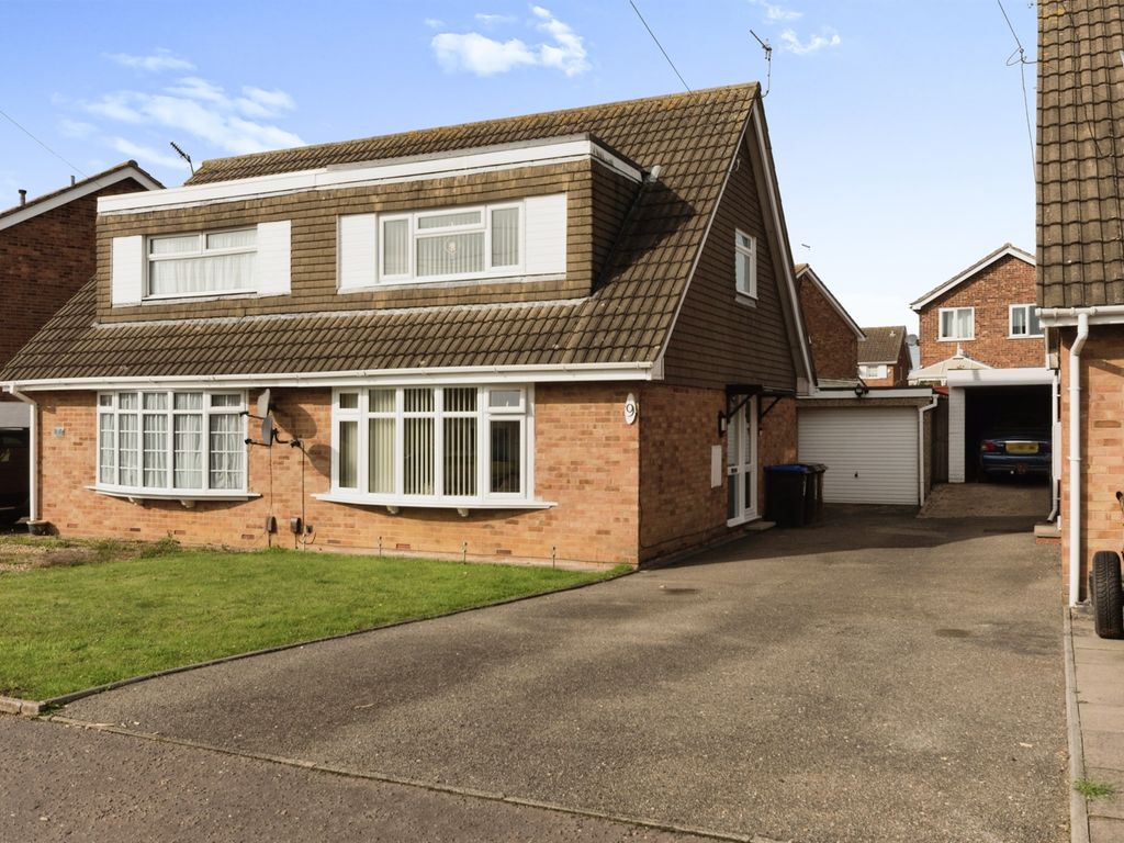2 bed semidetached house for sale in Goodwood Avenue, Northampton NN3