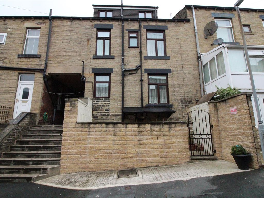 4 bed terraced house for sale in Cross Mount Street, Batley WF17, £