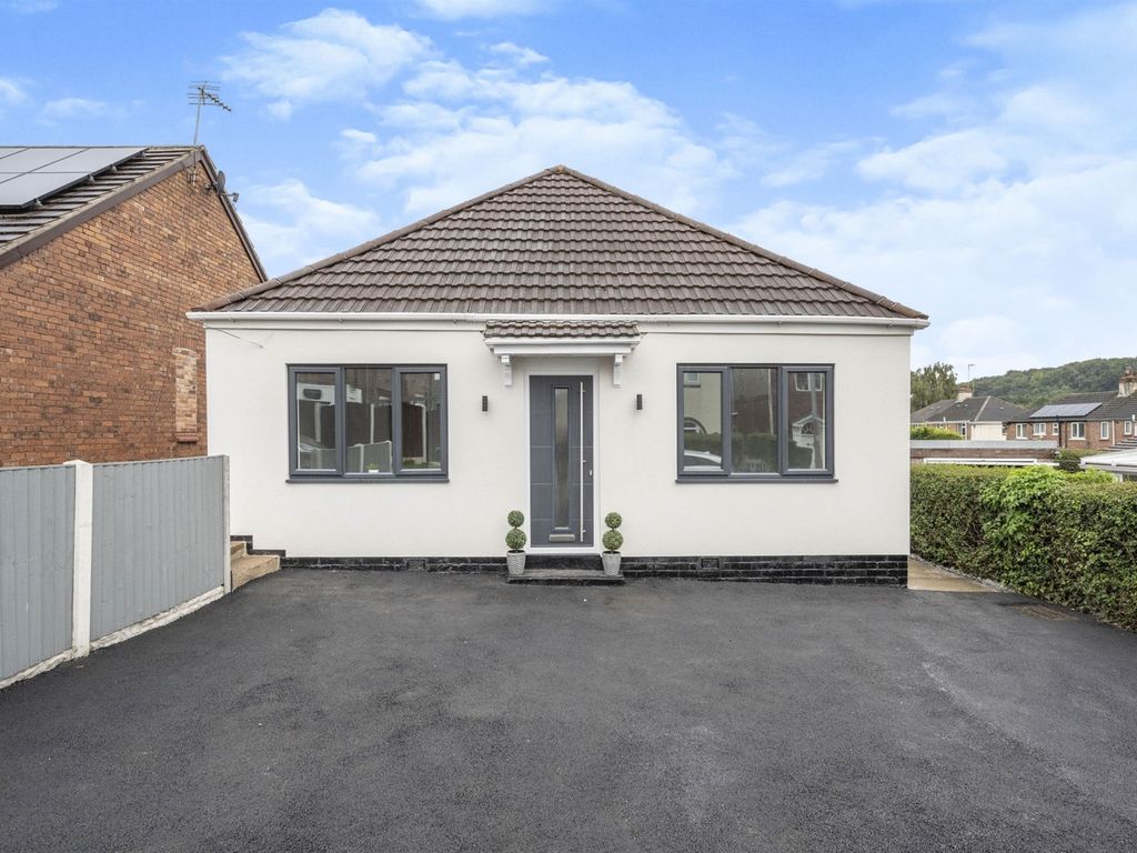 3 bed detached bungalow for sale in Dunstan Road, Maltby, Rotherham S66 Zoopla