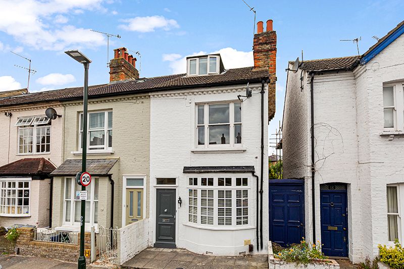 2 bed end terrace house for sale in Alton Road, Richmond TW9 Zoopla