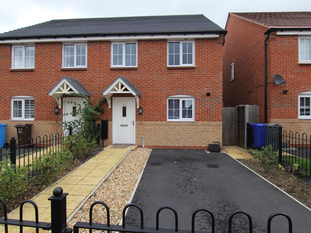 2 bed semidetached house to rent in Falls Green Avenue, Manchester M40, £1,100 pcm Zoopla
